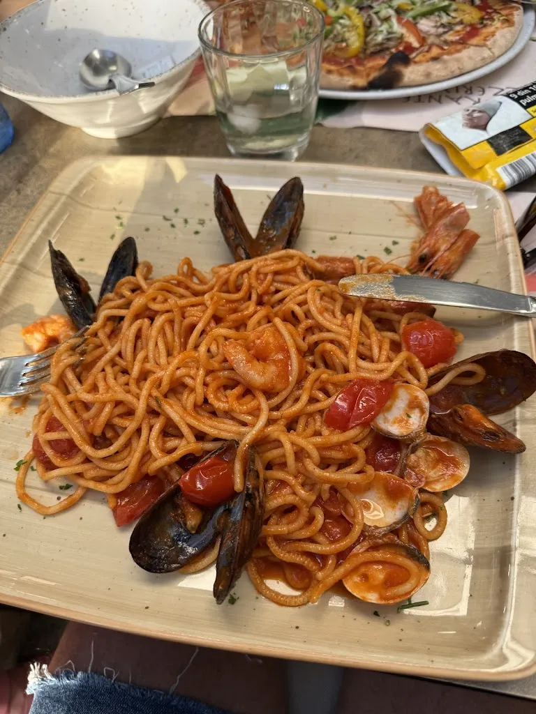 Bogdan Sere_VitalianodaCristina_Nerja_review