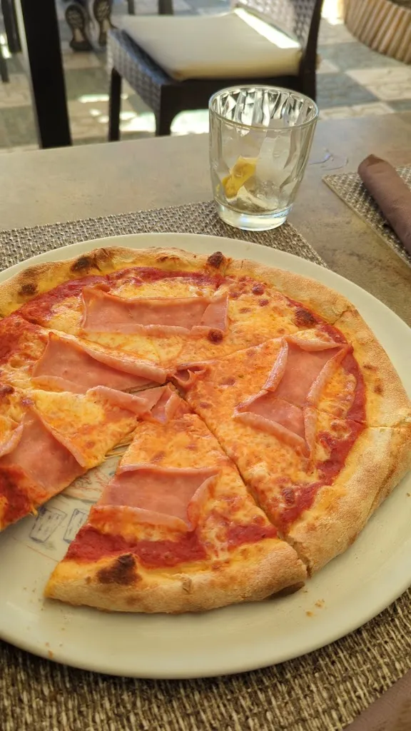 VitalianodaCristina_Nerja_slider_image_2