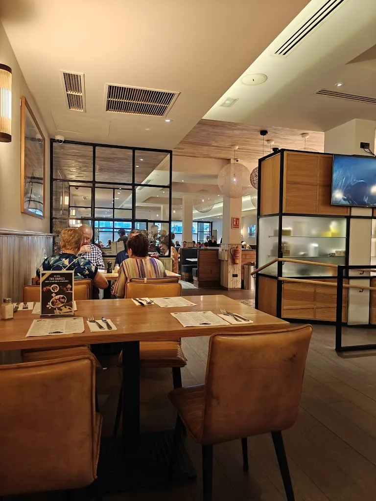 The Carvery Company - Montemar_Torremolinos_slider_image_3