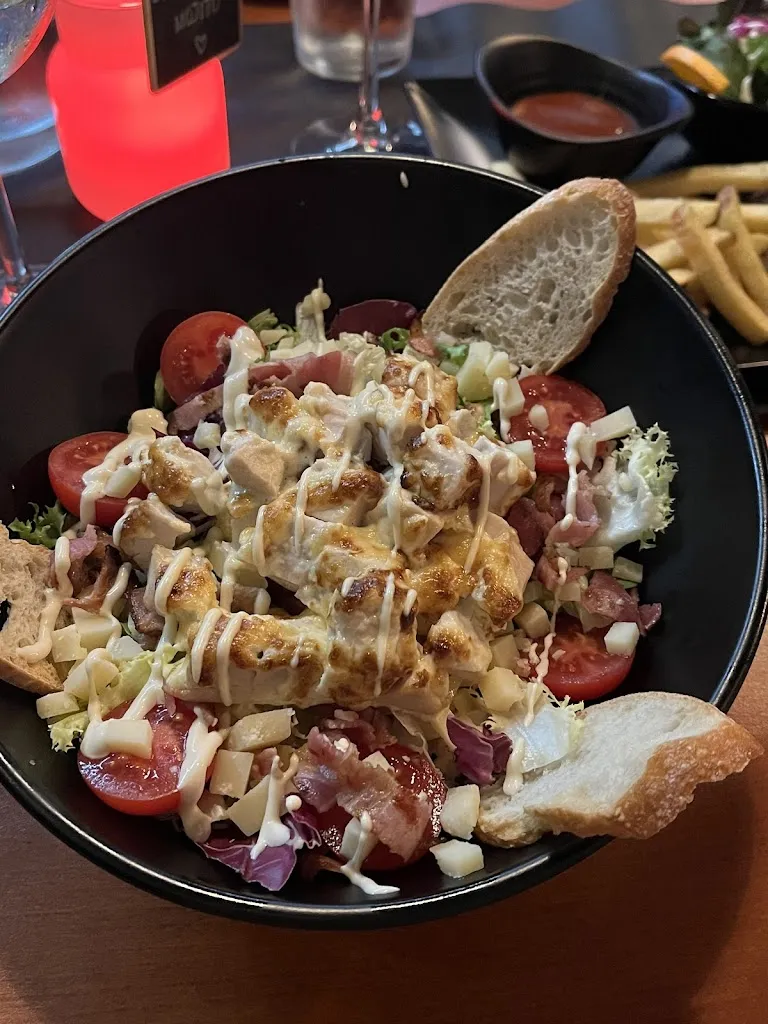 Марина Перебвсова_Meatina Steakhouse_Torremolinos_review