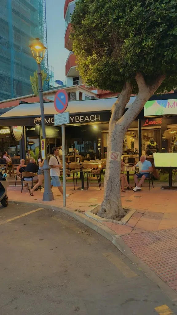 Beach Club La Carihuela - Restaurant & Lounge Bar_Torremolinos_slider_image_2