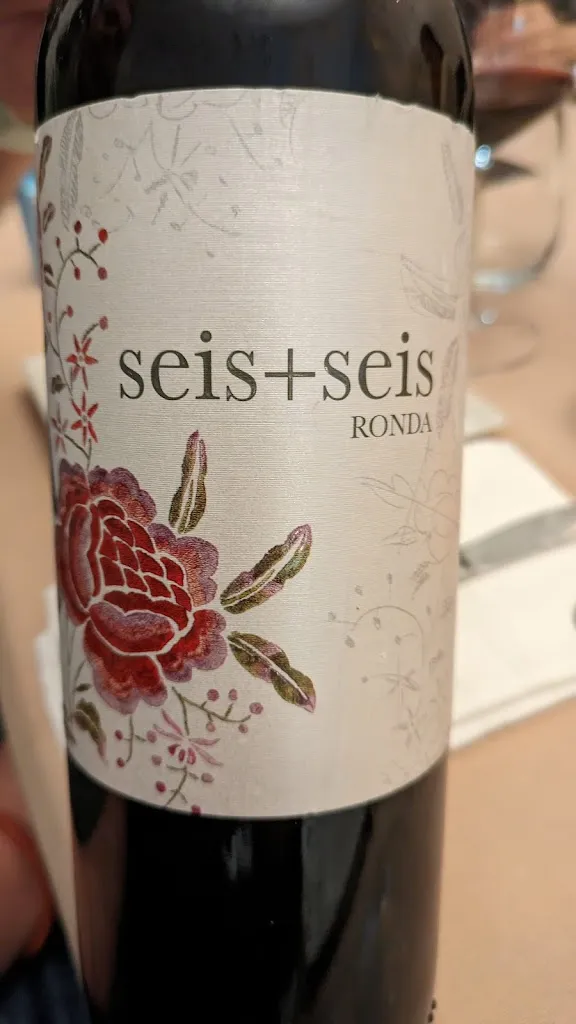 Menu_Caliu Restaurant_Torremolinos_image_7