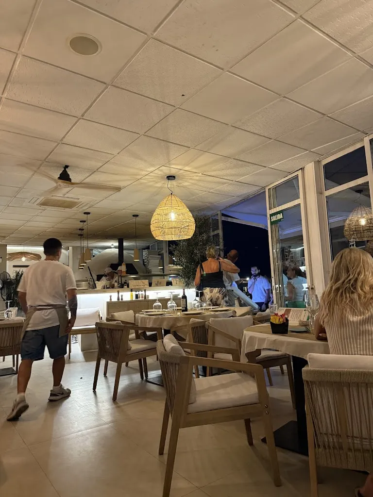 La Fragata de Tito_Torremolinos_slider_image_3