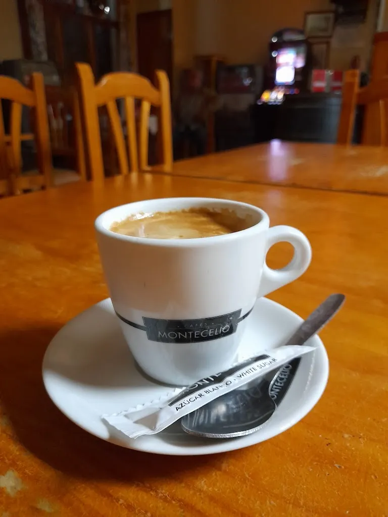 Menu_Bar Miguel_Villanueva de Tapia_image_5