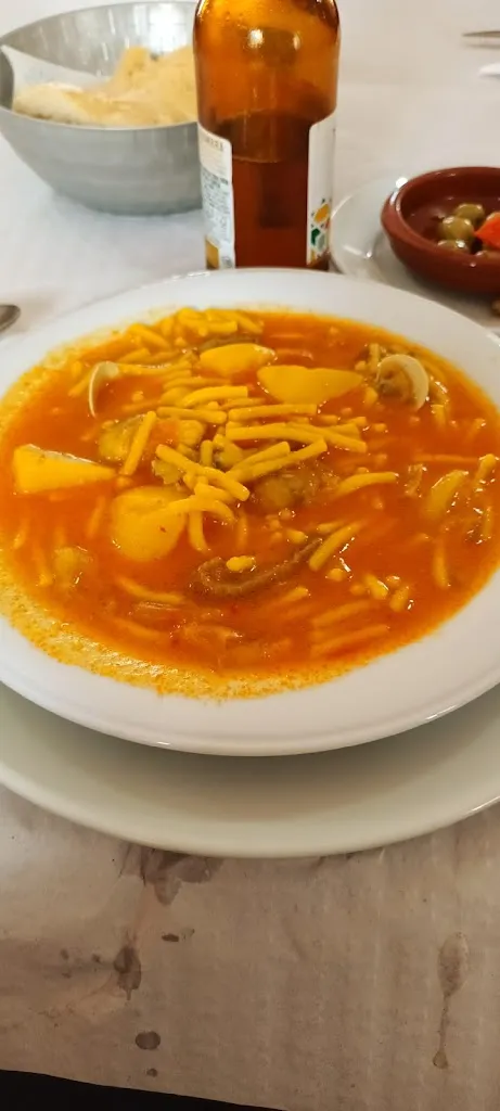 Fernando Almaraz_Hogar del Jubilado_Villanueva de la Concepción_review