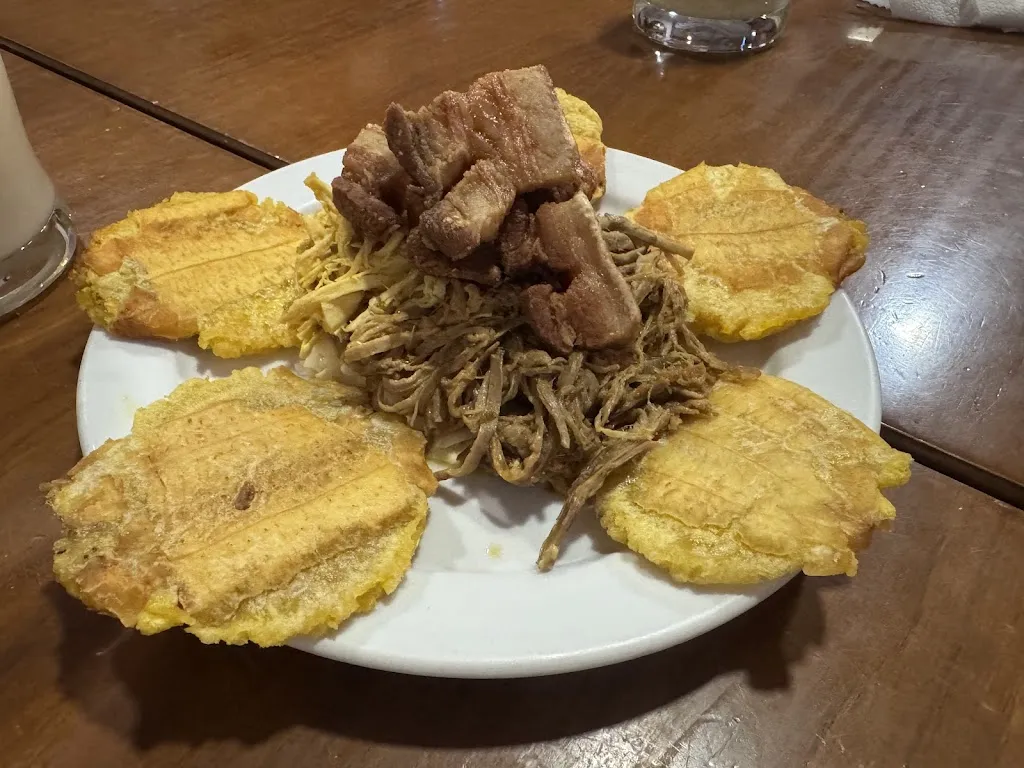 Bar Colombiano El Carrito_Petrer_slider_image_2