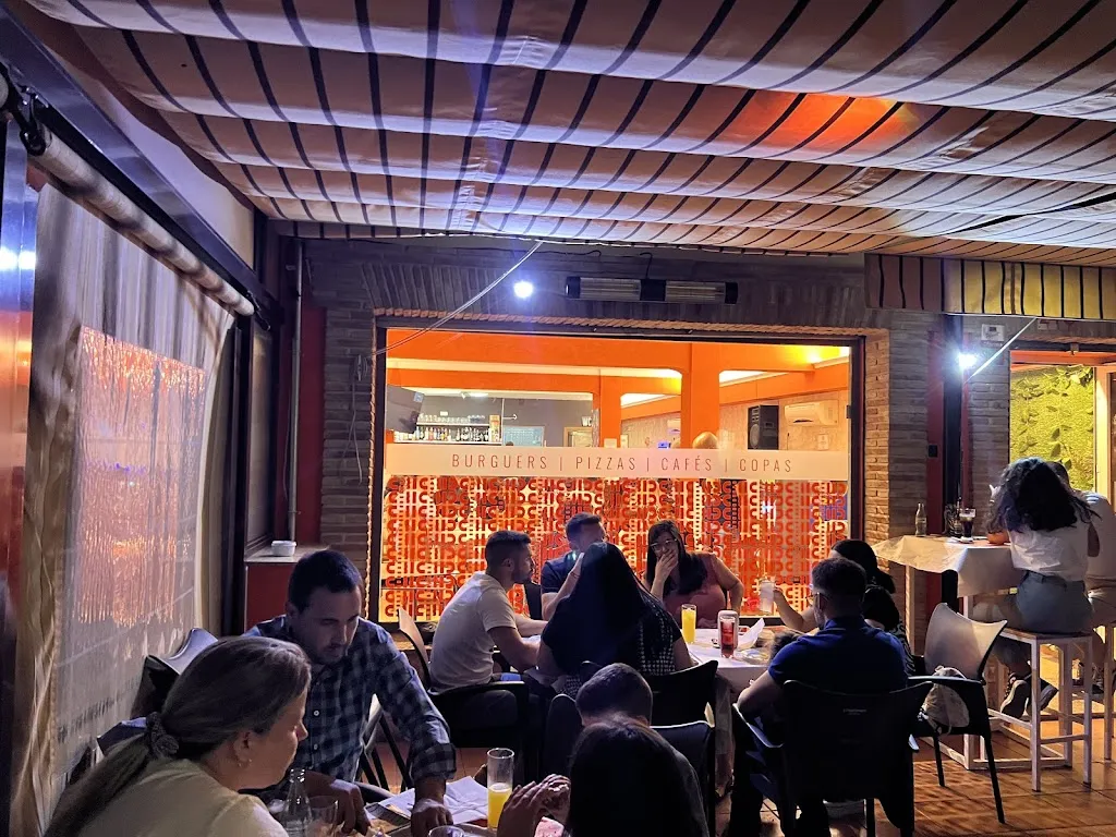 La Favorita Gourmet restaurant in Villanueva del Rosario