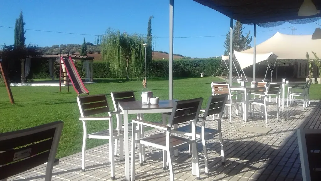Gasolinera Con Parque restaurant in Villanueva del Rosario