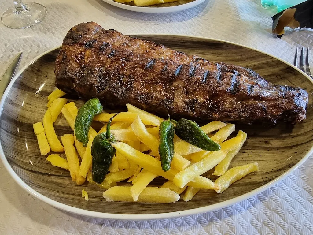 Sasha_Asador el camping_Viñuela_review