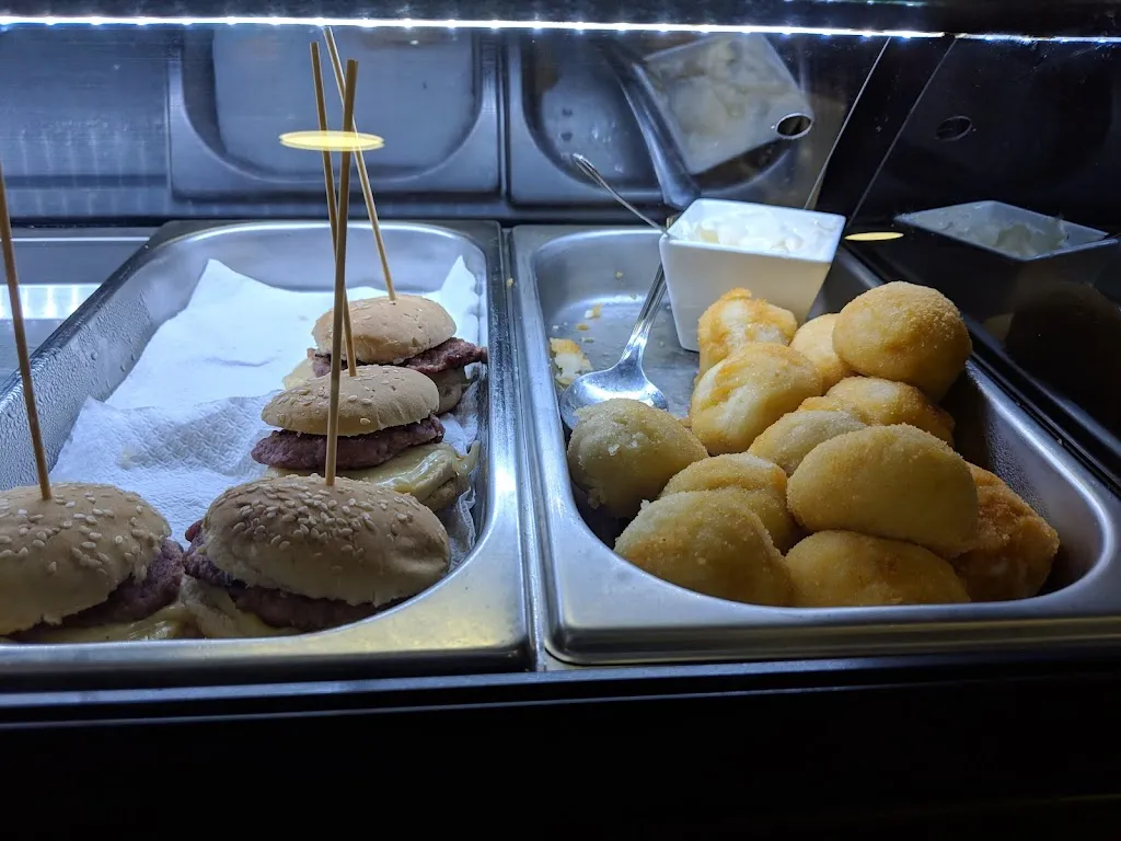 Menu_BAR MIGUEL _Viñuela_image_5