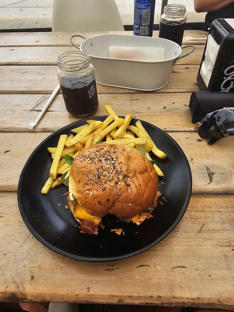 Menu_BAR MIGUEL _Viñuela_image_7