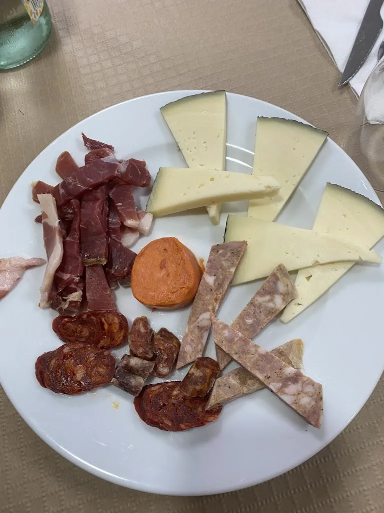 George Edward Bähnke Muñoz_Restaurante El Peque_Abanilla_recensione