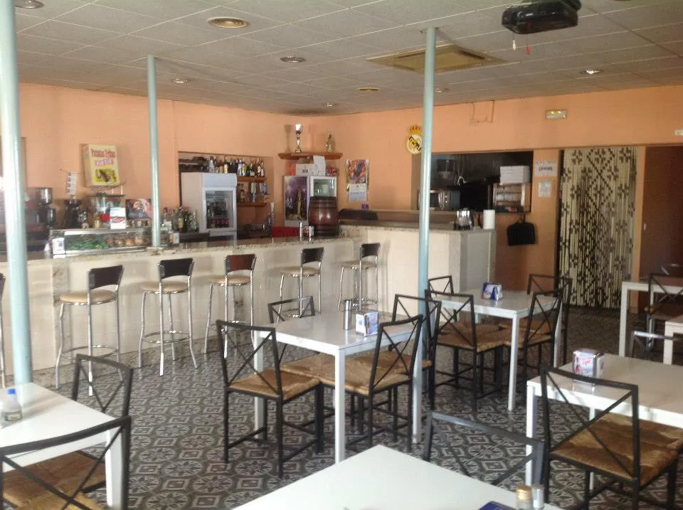 Kalypso bar pizzería restaurant in Abanilla