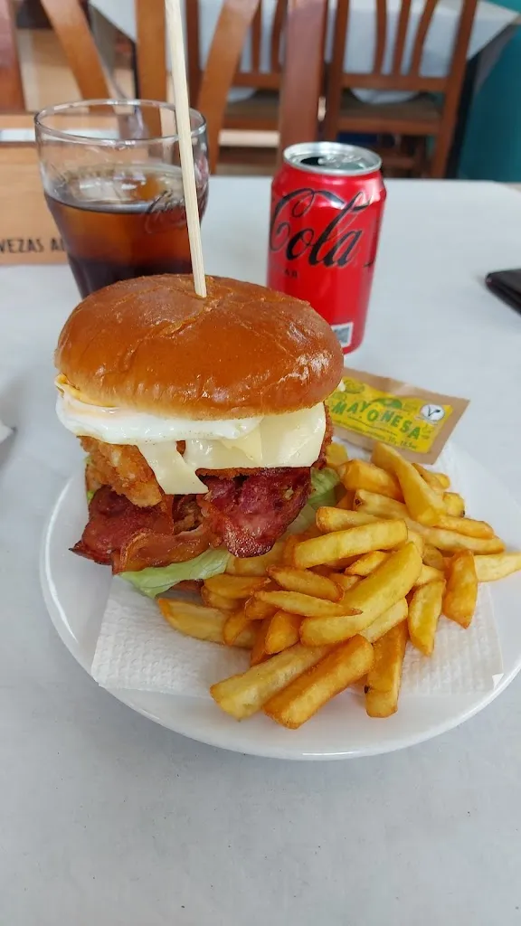 Adrián Valverde_cafeteria el temple_Abanilla_review