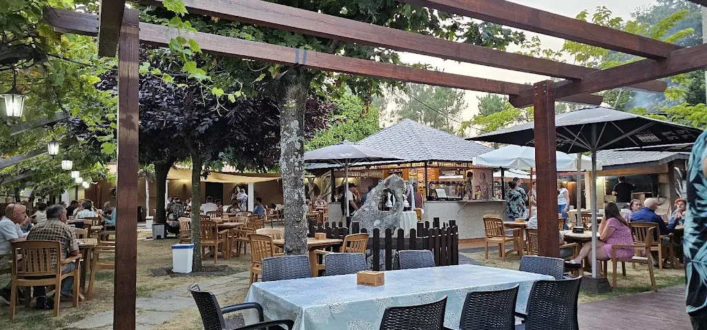 Valentin Balchada_A Casa do Demo Bar Restaurante_Boiro_recensione