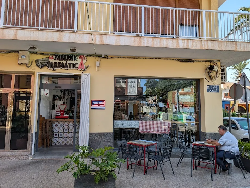 La Taberna Mediática_Águilas_slider_image_2