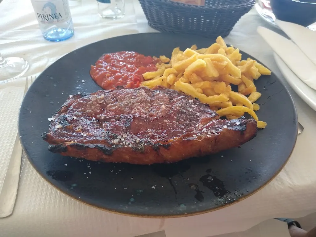 Anne Jones_Restaurante La Farola_Torrox_review