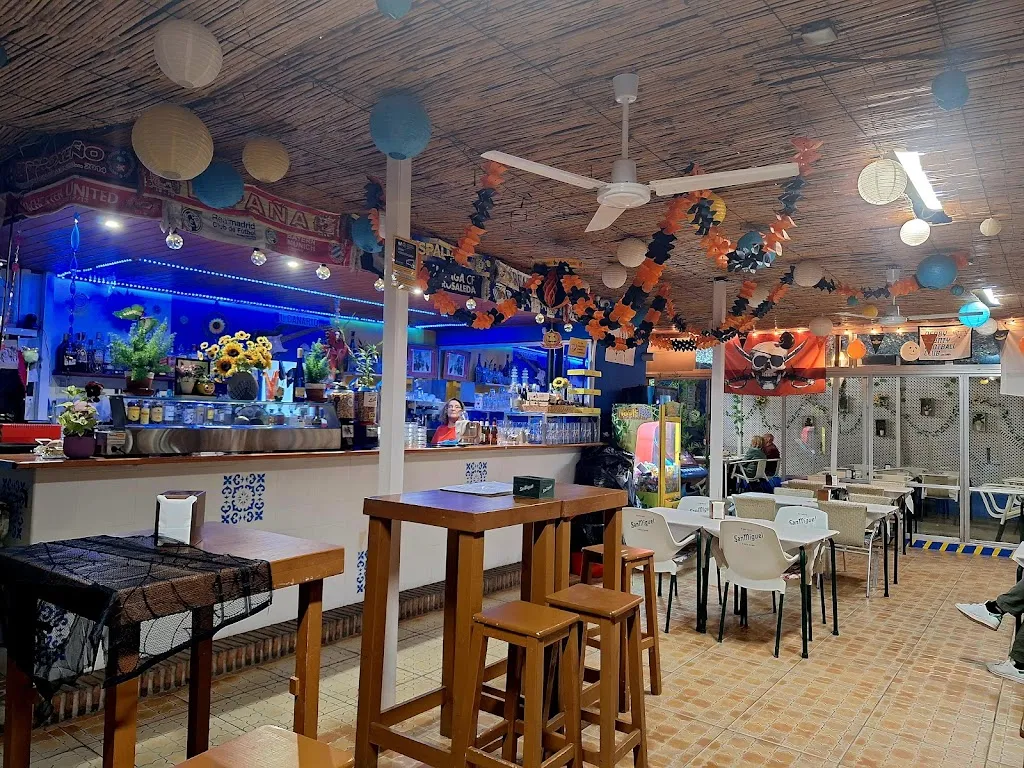 La Cabaña Del Canario restaurant in Torrox