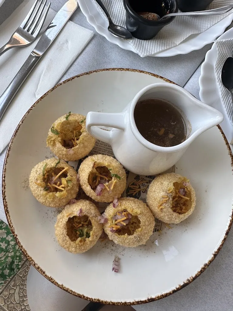 Ryan Pearce_Pahuna Nepalese and Indian Restaurant Torrox_Torrox_review