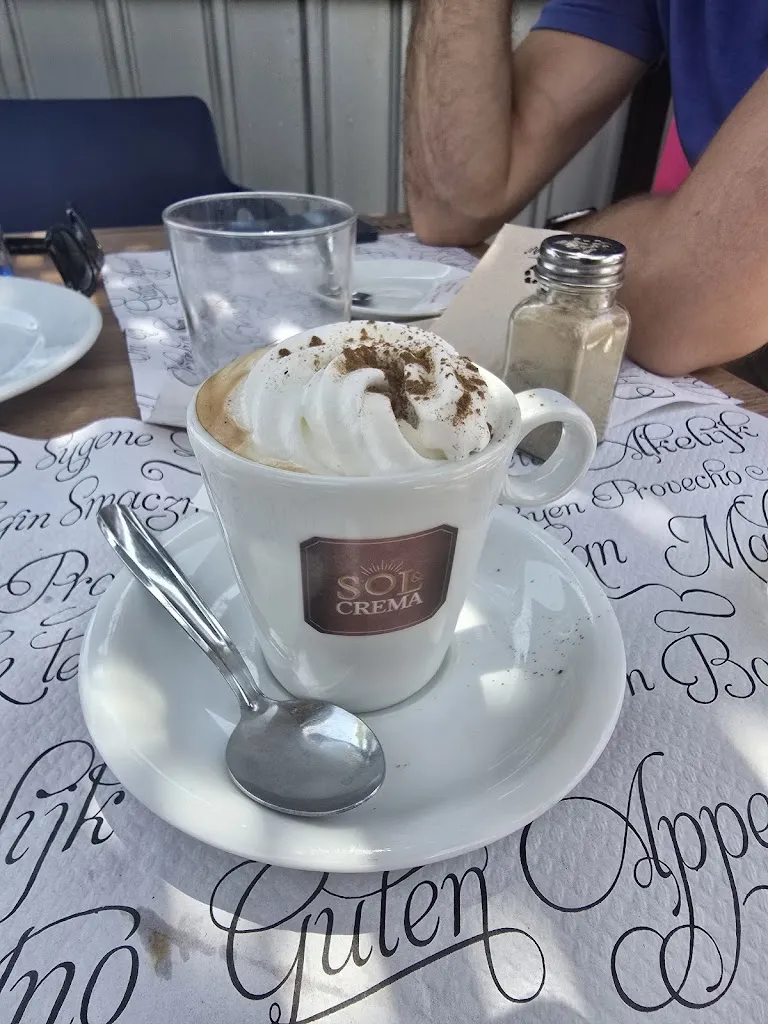 Mr Farrell_Restaurante Fondeo Playa_Torrox_review