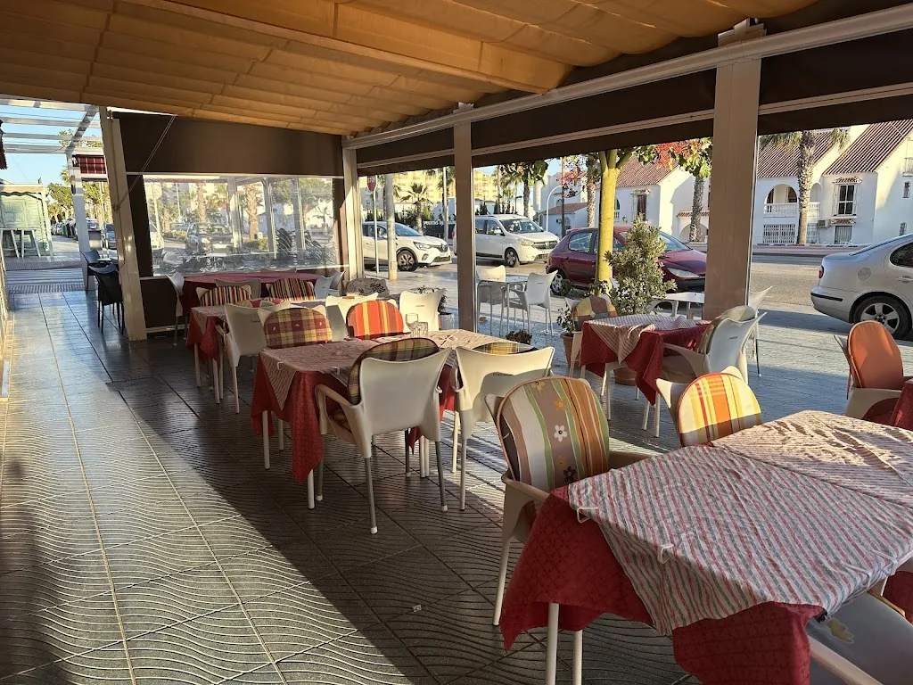 Dave Kavanagh_Madras Curry House - Authentic Nepalese and Indian Restaurant_Torrox_review