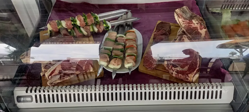 Toine van Vugt_Chiringuito Mambo Restaurant_Torrox_review