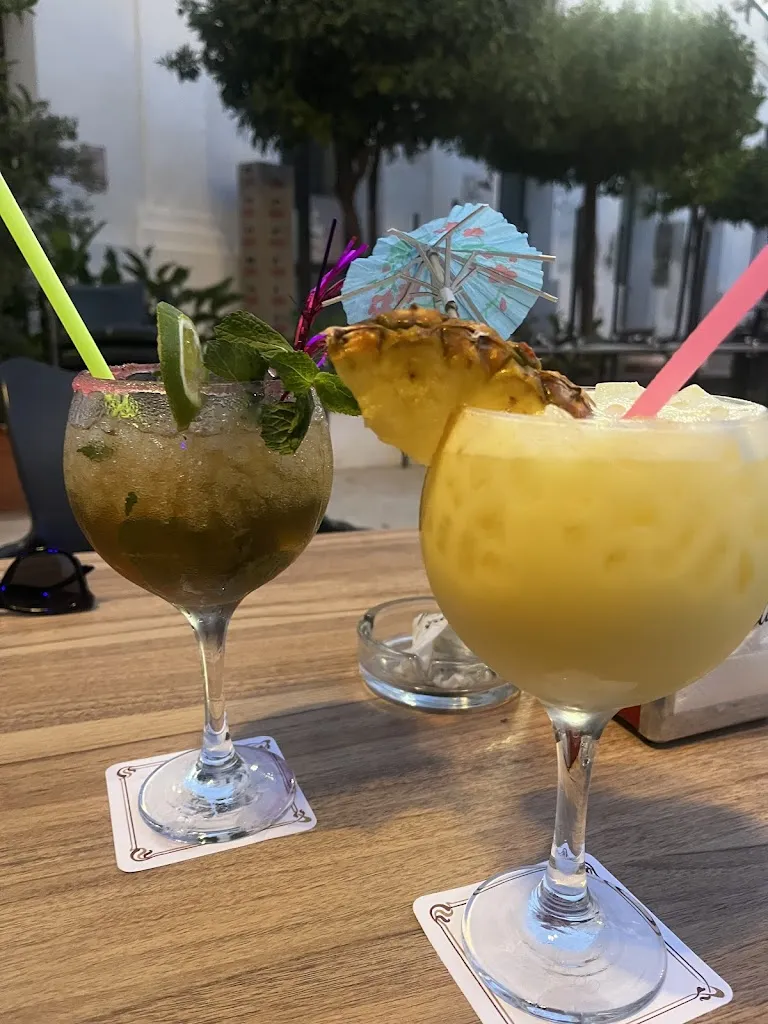 Carmen Torres_Refugio de Baco_Torrox_review