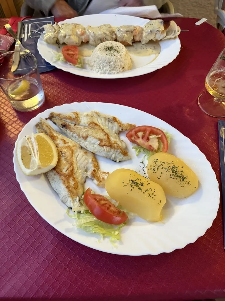 Finlay Taylor_Mediterranean Restaurant_Torrox_review