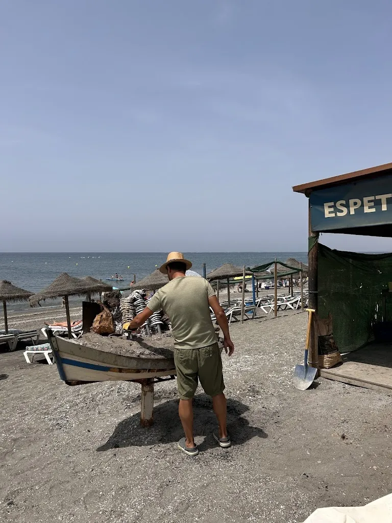 Jay Tomas_Chiringuito Pepe_Torrox_review