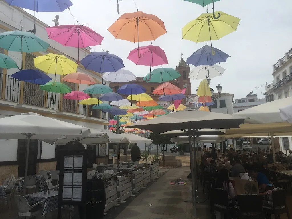 Nigel Butler_Bar Aries_Torrox_recensione