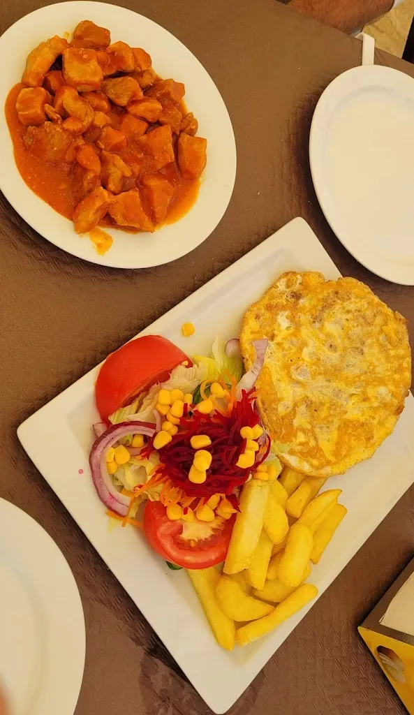 Ogan Cihan Öcal_Bar Aries_Torrox_recensione