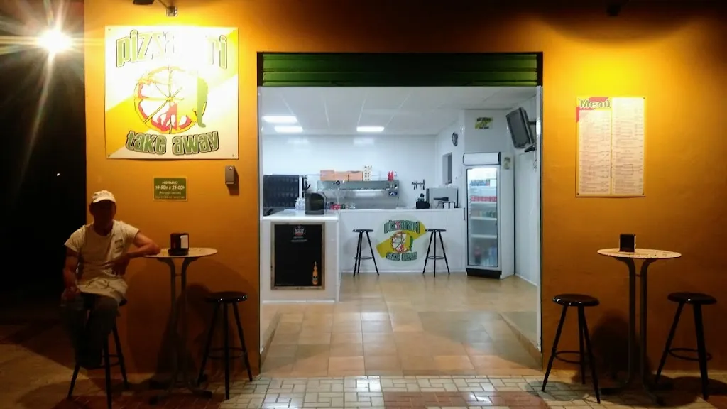 Pizzafari restaurant in Torrox