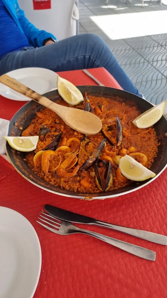 ana pedraz_Marisqueria Encinas_Torrox_review