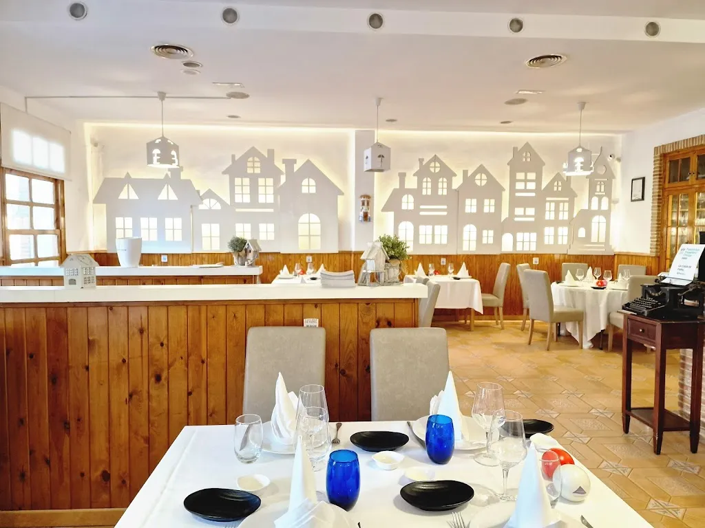Restaurante La Casa De Papel restaurant in Alcázares Los