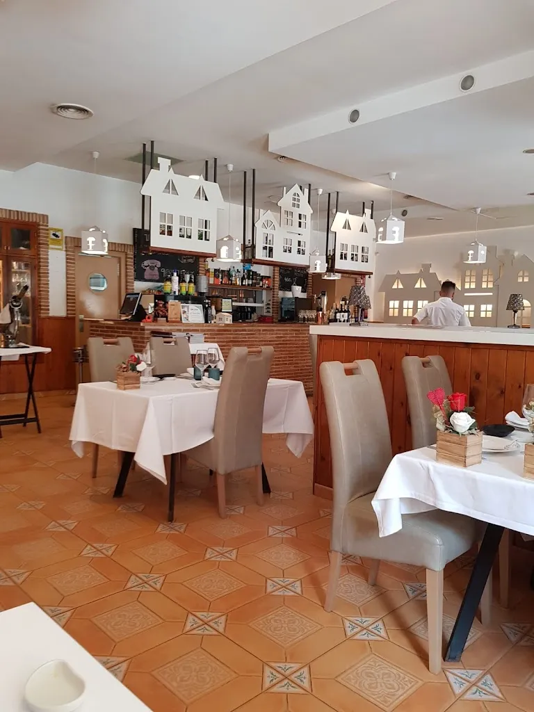 Restaurante La Casa De Papel_Alcázares Los_slider_image_3