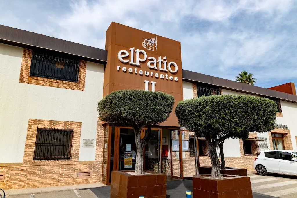 Restaurante El Patio II_Alcázares Los_slider_image_1