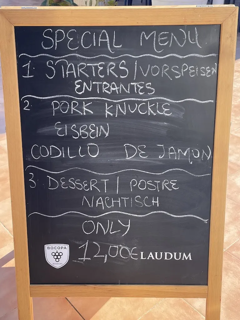 Harpreet Kaur_Restaurante Unico_Alcázares Los_review