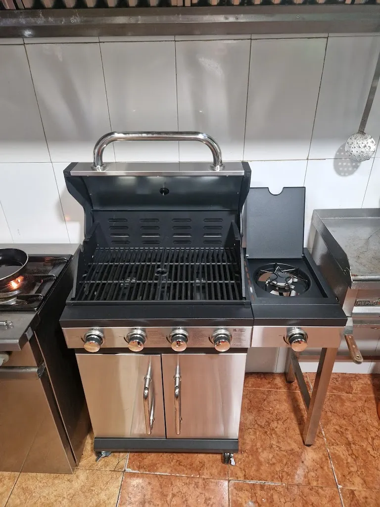 Mesón Dayma_Abarán_slider_image_2