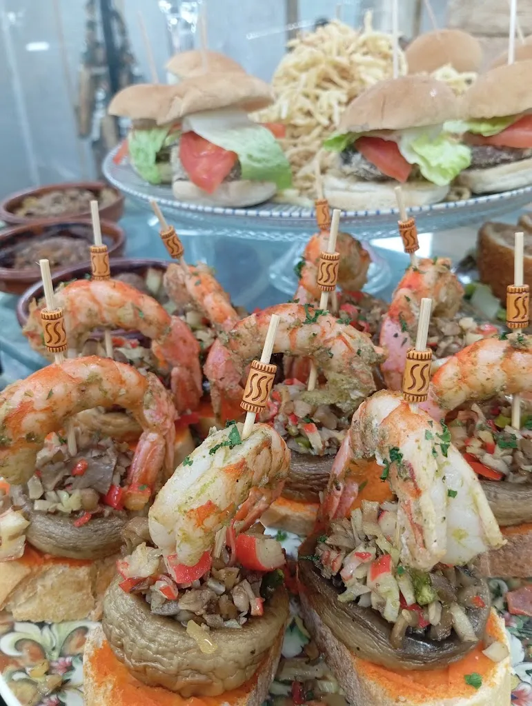 Mesón Flamingo_Abarán_slider_image_3