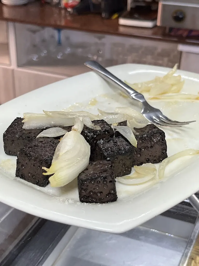 luis lara_meson Alaska_Abarán_review