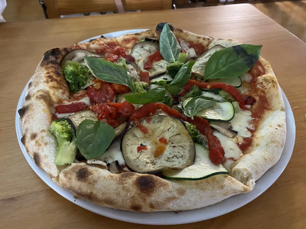 Pizzeria Peppo_Boiro_slider_image_3