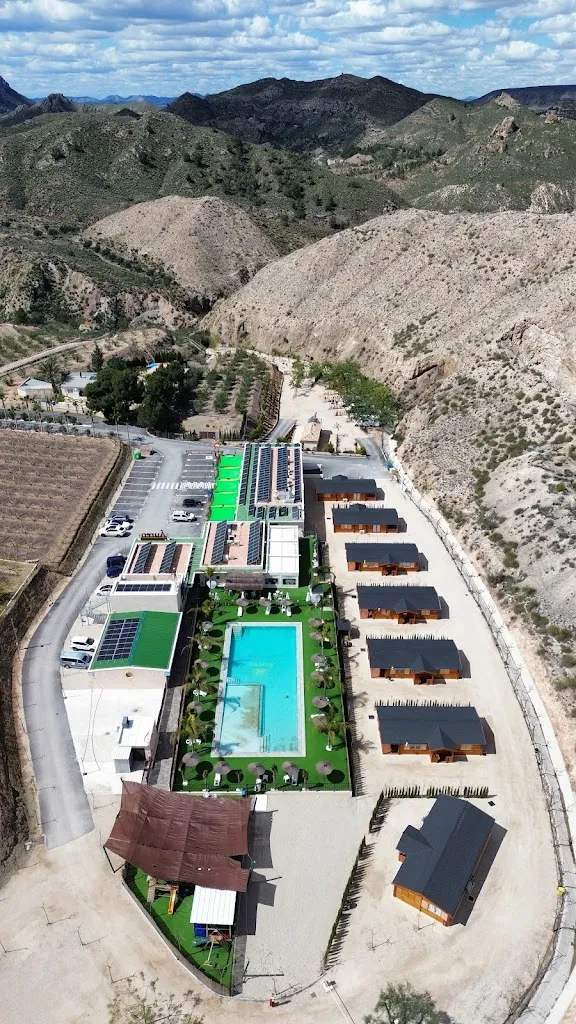 Saskia Koper-Groenevelt_Áureo Natura_Abarán_review