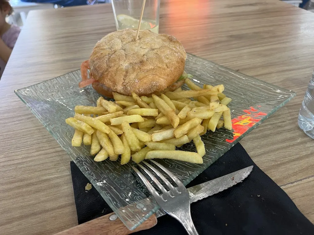 José Manuel_Brasa Away_Abarán_review