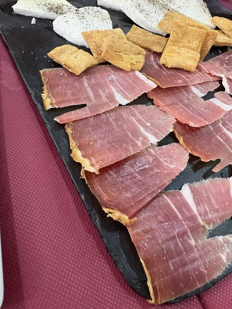 Restaurante El Garra_Abarán_slider_image_3