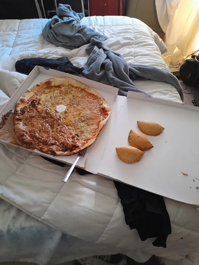 Fernando Bustos_Pizzeria Rafaello_Rafal_recensione