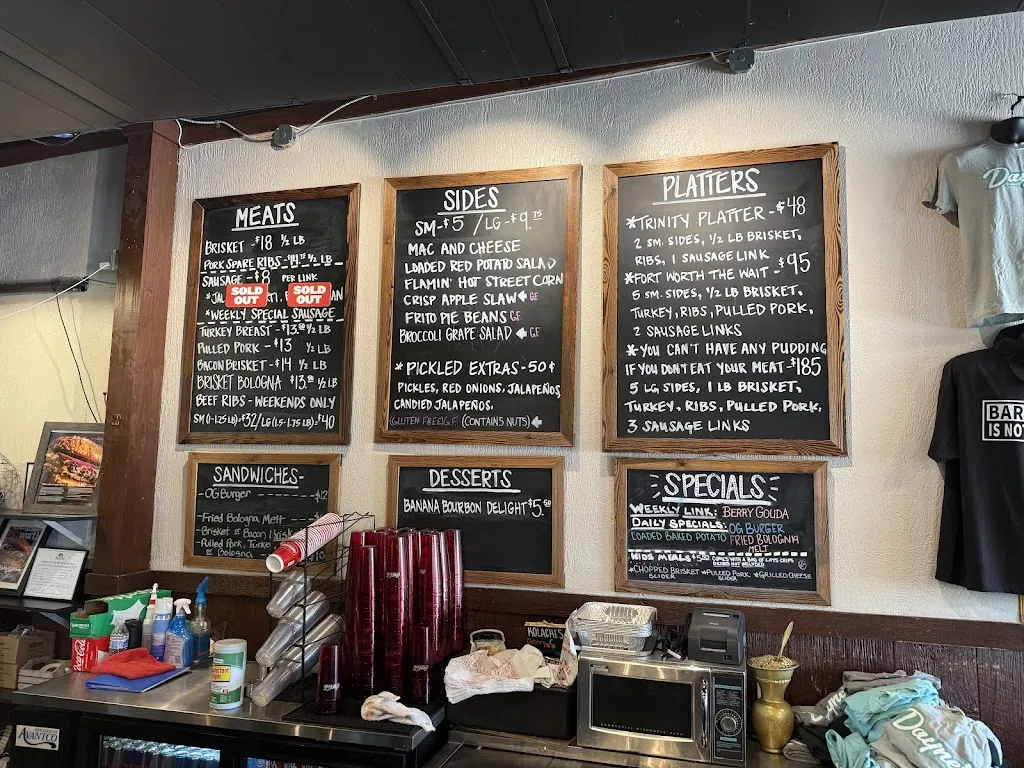Victoria Hooper_Dayne's Craft Barbecue_Aledo_review