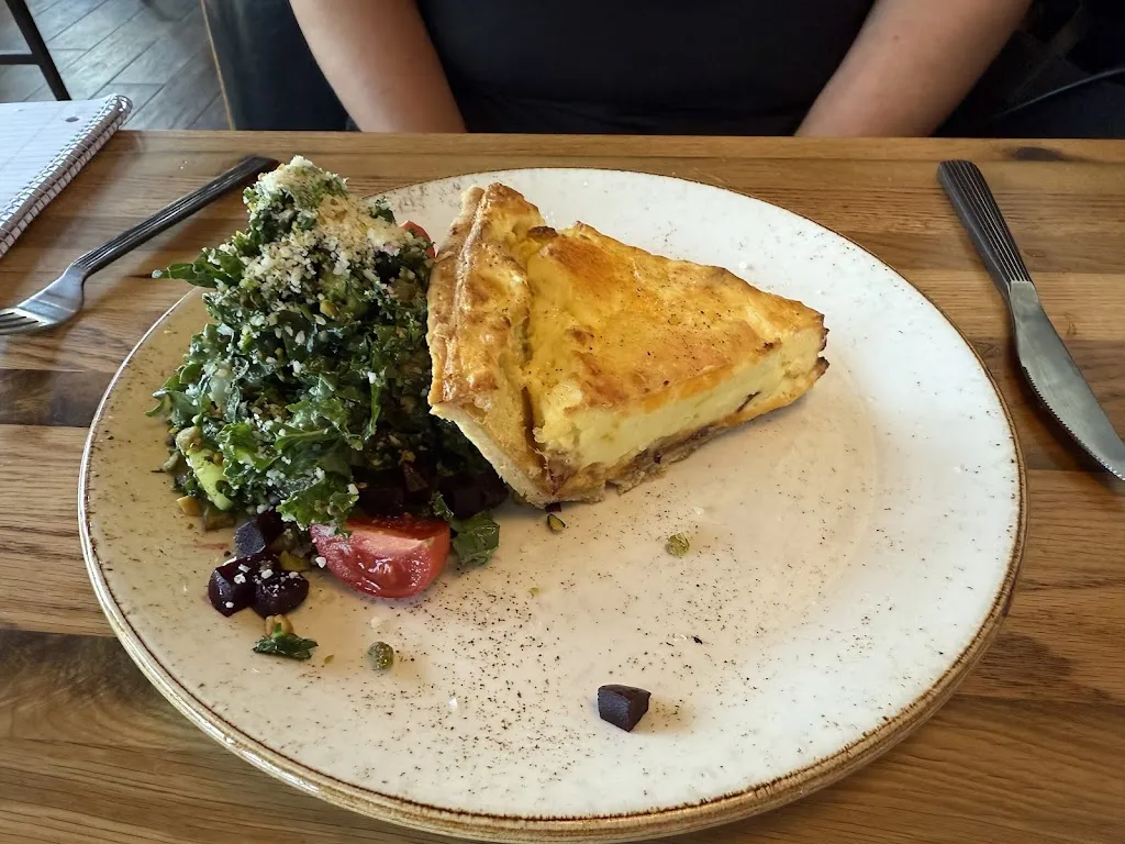 Royce Reese_Press Café_Aledo_recensione