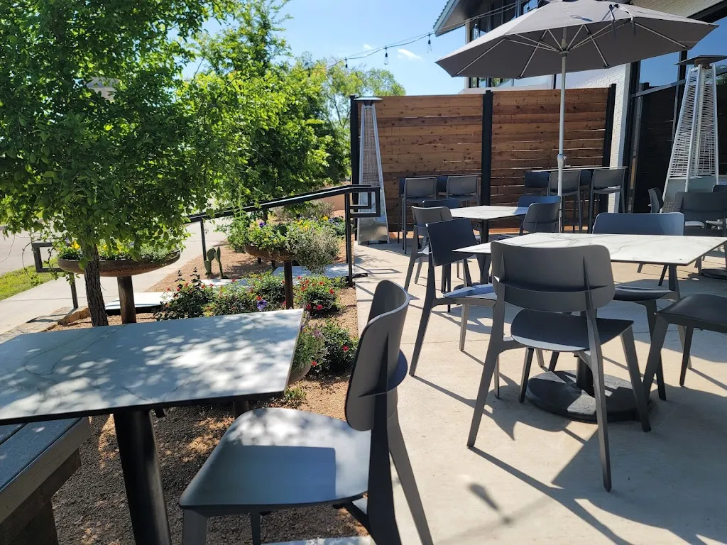 Press Café restaurant in Aledo