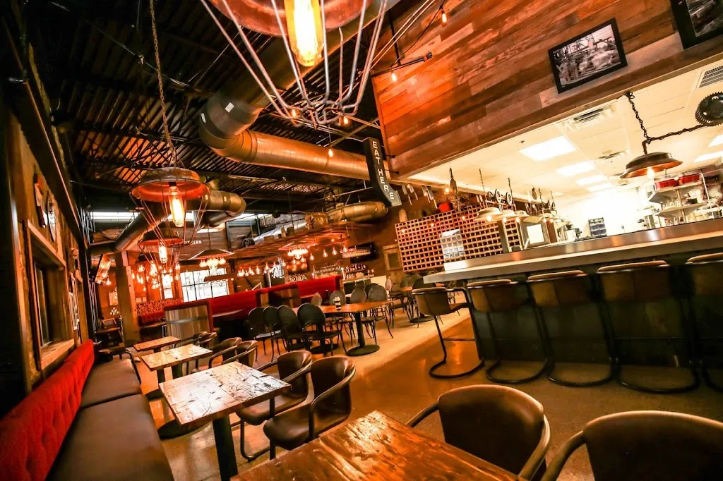 Drake's Yoke restaurant in Aledo