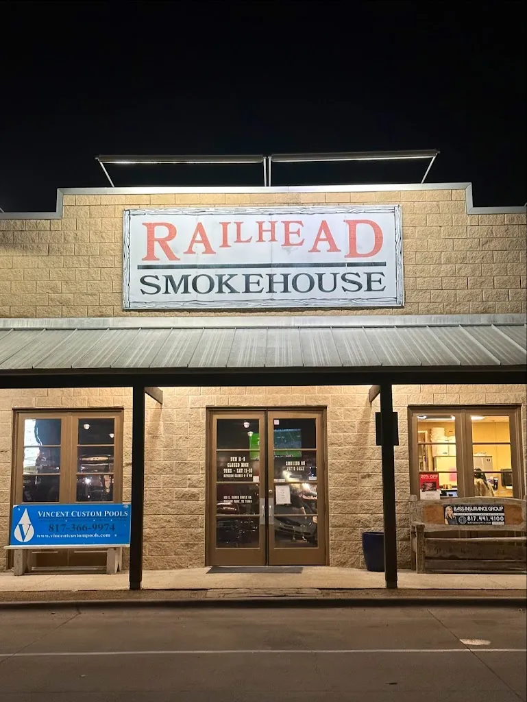 Railhead Smokehouse BBQ restaurant in Aledo